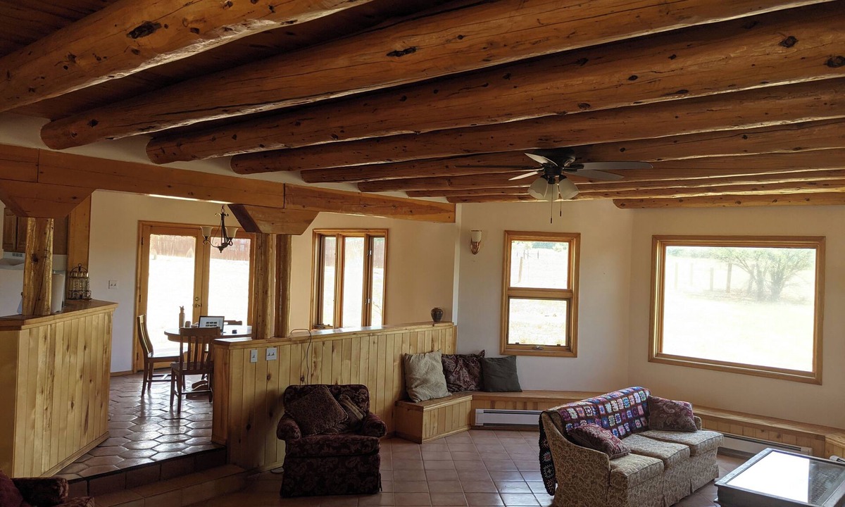 Taos House | Marvelous 2-bedroom house in charming Taos for your getaway, close to the plaza!