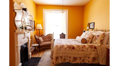Cimarron Hotel | Mary Lambert
