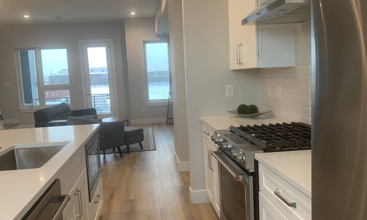 Stapleton House | "Modern Convenience: Stunning 2-BR Townhome”