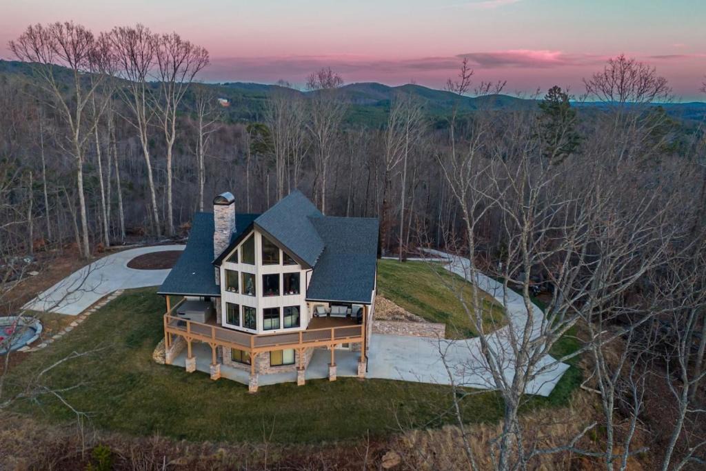 Morganton House | Mountain Jam