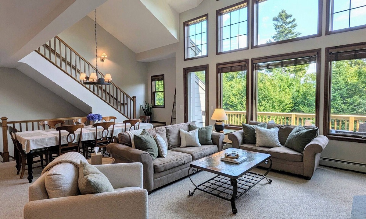 Carroll House | Mountain Views, Central AC, Spacious Family Comfort, Steps from Hiking