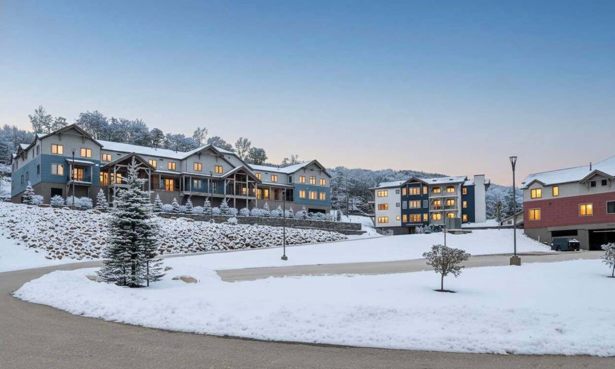 Ludlow Condo | Mountainside 1-BR Ski-In/Out Okemo Retreat