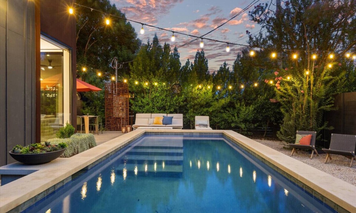 Zilker House | New Build + Heated Pool | Walk S Lamar/Zilker