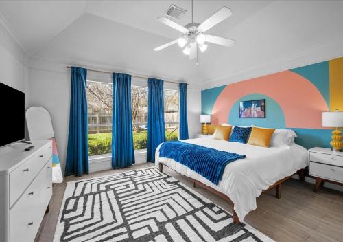 Cedar Park House | NEW! Stylish Home Arcade & Fireplace Sleeps 10
