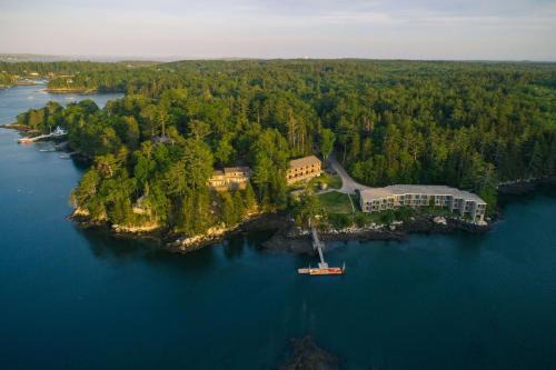 Isle of Springs Hotel | Ocean Gate Inn