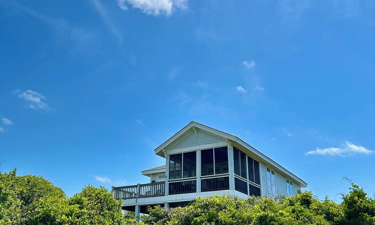 Bald Head Island House | Ocean Views! Walk to Beach! Sun & Screened Porches. Both Clubs.