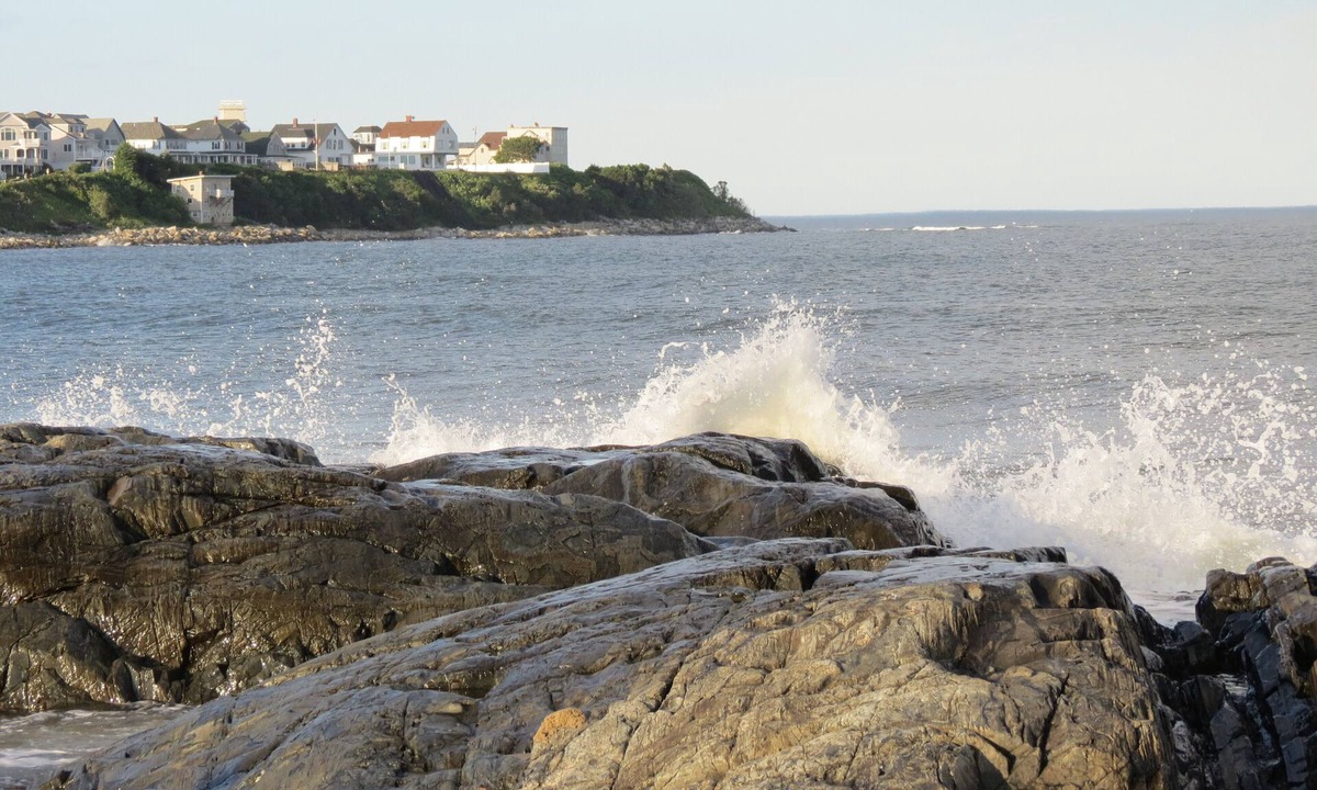 Hampton Condo | Oceanfront, private balcony with amazing panoramic views of Atlantic Ocean