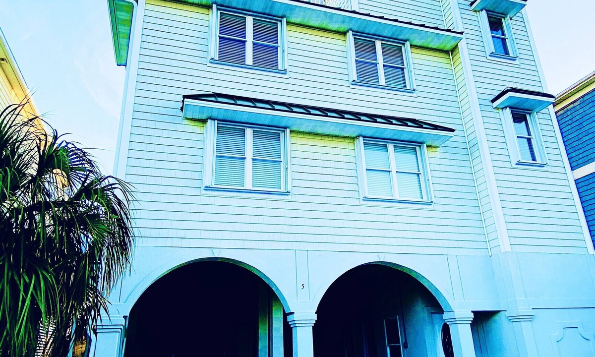 Ocean Isle Beach House | One of OIB’s Gorgeous CUSTOM TWINS - Luxury Ocean Front! Ask about events!