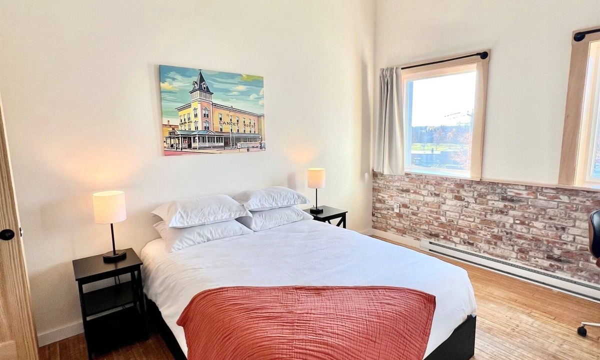 Pittsfield Apartment | ParkView Loft | 1BR with ATV Trail Access + Wi-Fi & Parking