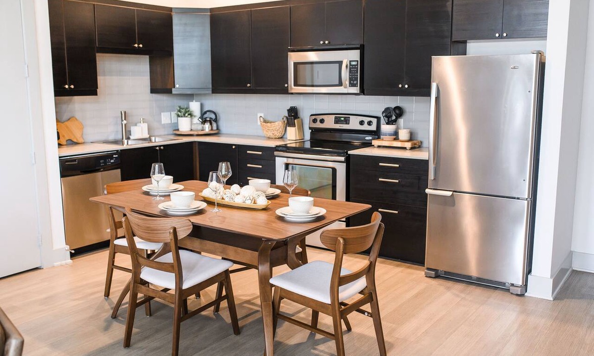 Fort Worth Apartment | Perfect 4 Work Trips ~ Cozy 1BR Escape! Pets OK!