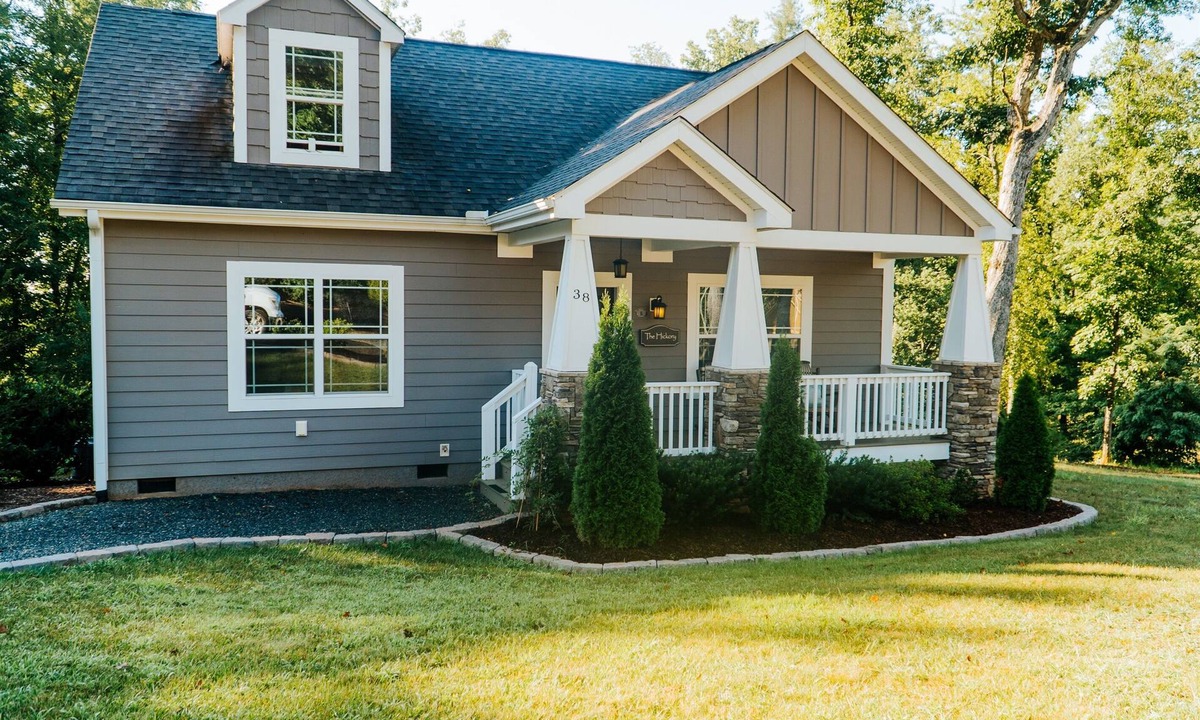 Skyland Cottage | Private Hot Tub & Fireplace, 2 Miles from Asheville