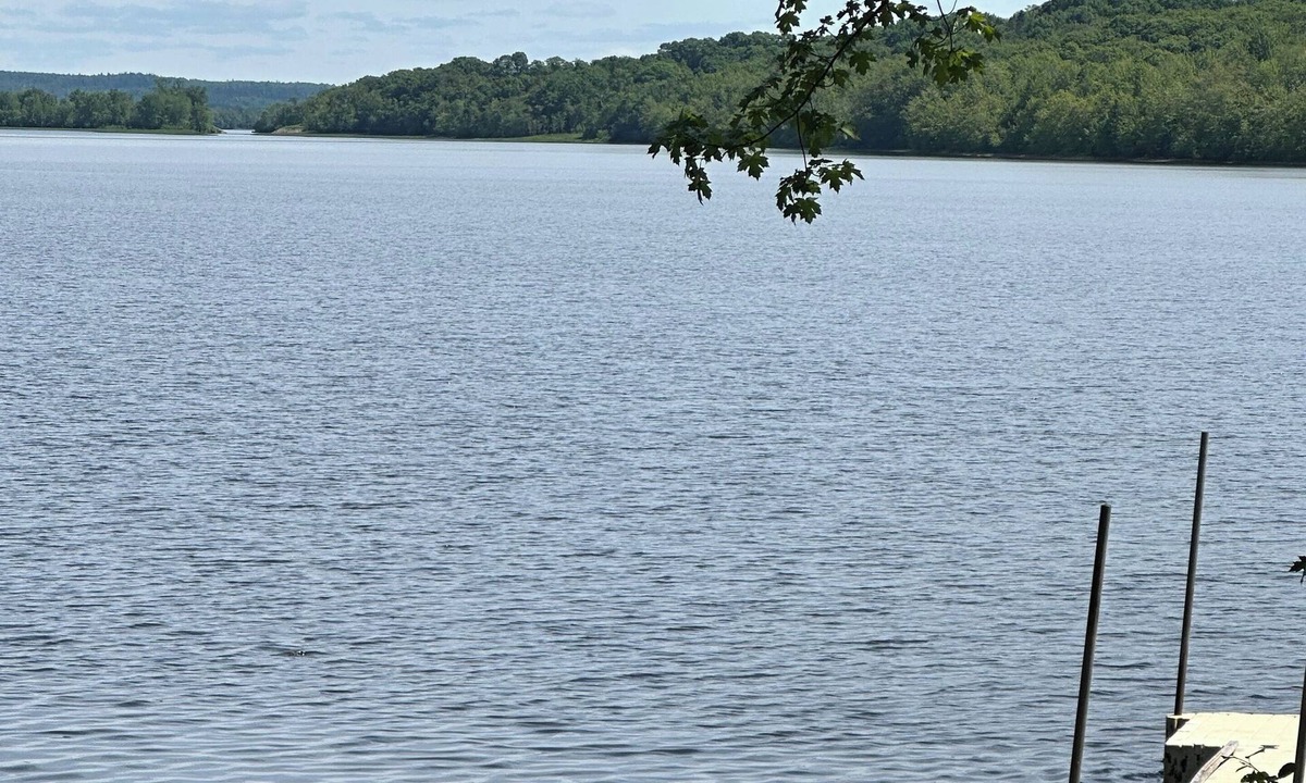 Hampstead Cabin | Private Waterfront Getaway