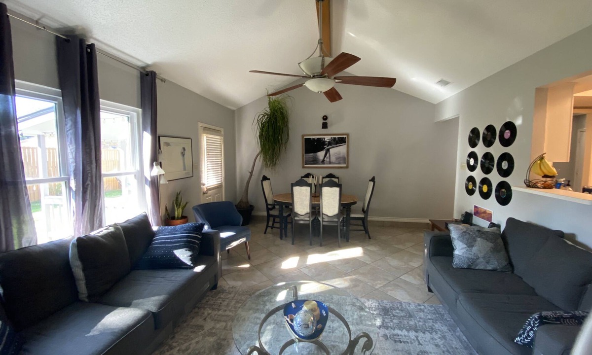 South Creek House | Quiet and Clean Room in Round Rock/North ATX