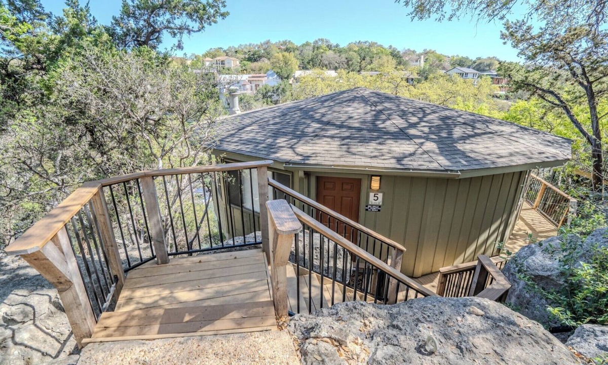 Lakeway Villa | Rain Lily #5 - Lakeside Luxury with Pool Access