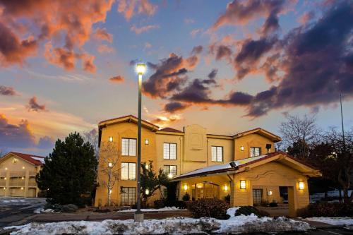 North Westminster Hotel | Ramada by Wyndham Westminster Denver