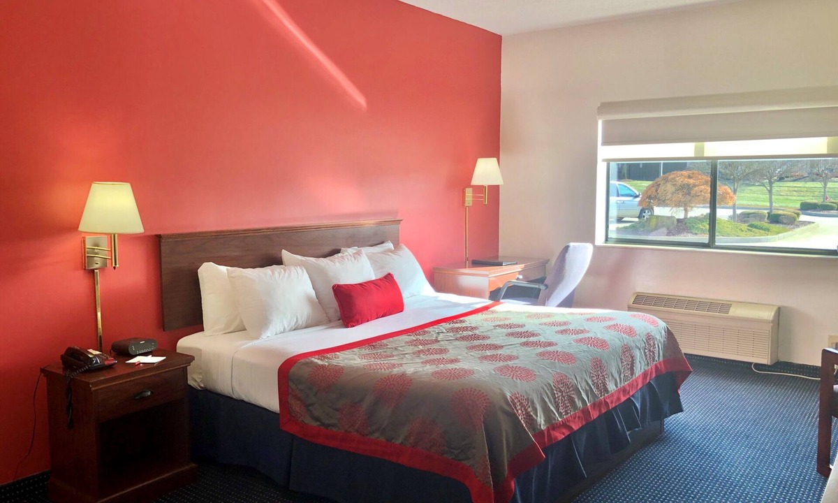 Mount Sterling Hotel | Ramada Limited Mount Sterling