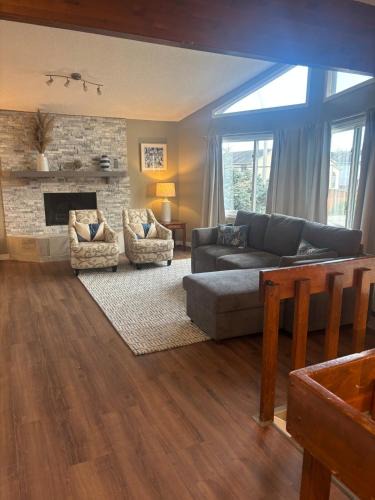 Turnagain House | Relaxing-Retreat, Anchorage Getaway, Cozy & Newly Remodeled