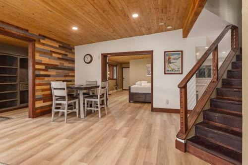 Alyeska House | Residential Area Ski Chalet by Creek - Sleeps 6