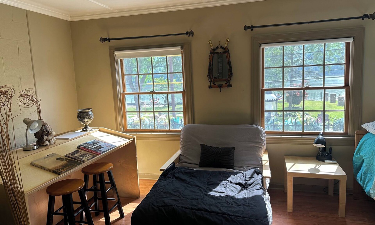 New Richmond Apartment | River Front Studio Apartment