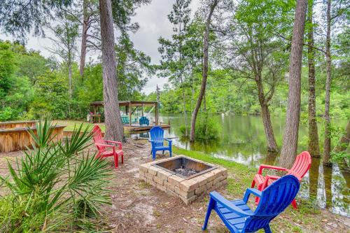 Milton House | Riverfront Milton Cabin w/Boat Ramp & Dock!