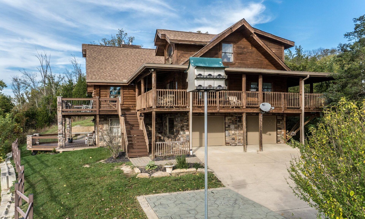 Union Cabin | Riverview Log Cabin Lodge Near Creation Museum & Arc Encounter