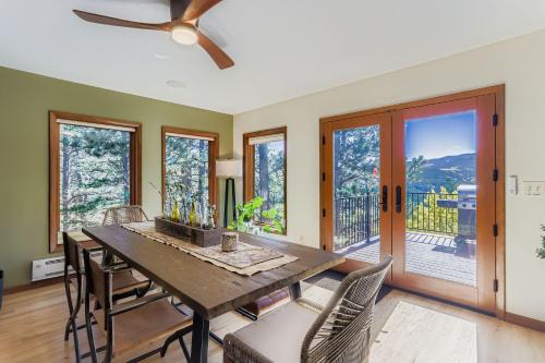 Rollinsville House | RollinsVilla home