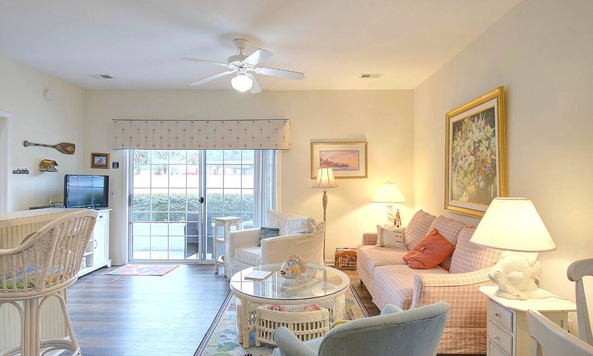Sea Trail Condo | Royal Poste First Floor Pet-Friendly 2 Bedroom Retreat in Sunset Beach