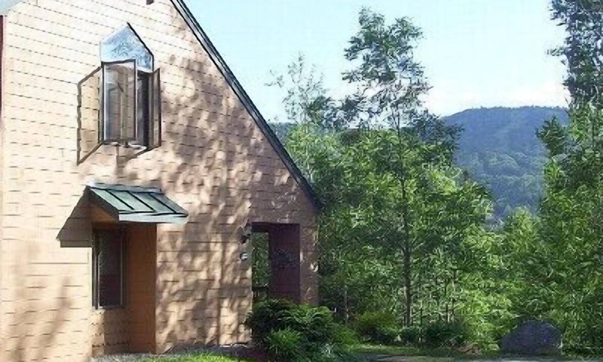 Carroll House | Rustic Elegance - 3 Bedroom Townhome at Bretton Woods
