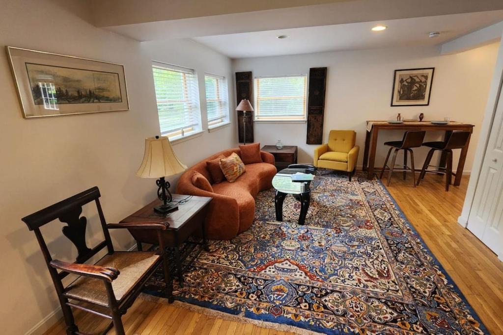 Shelburne Falls House | Shelburne Falls on Main