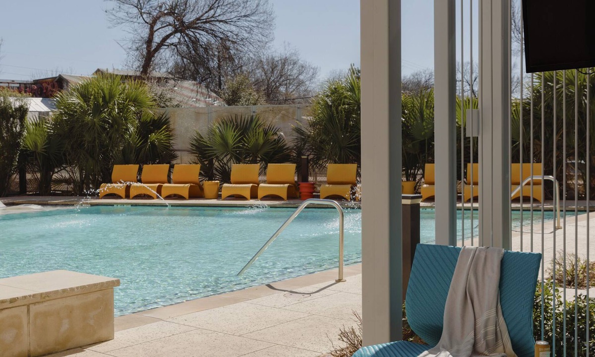 East Cesar Chavez Apartment | Sonder at East 5th | One-Bedroom Apartment