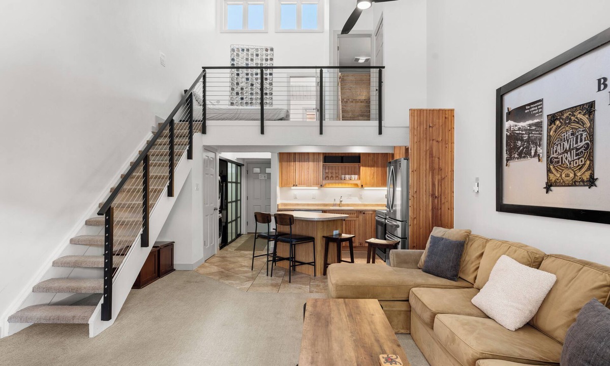 Four O'Clock Condo | Spacious 1 Bd+Loft, Near Town, Lifts & Hiking!