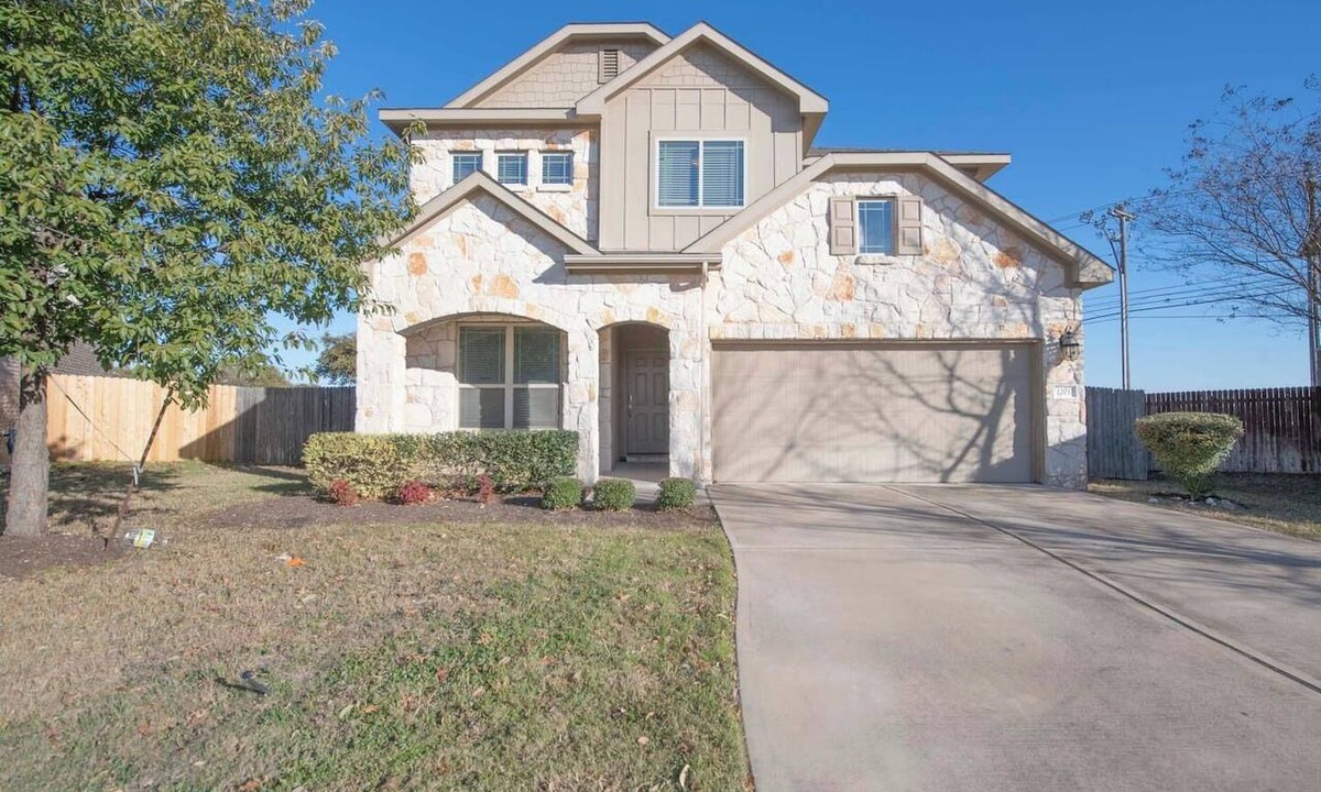 Leander House | Spacious 5BR Retreat in Leander