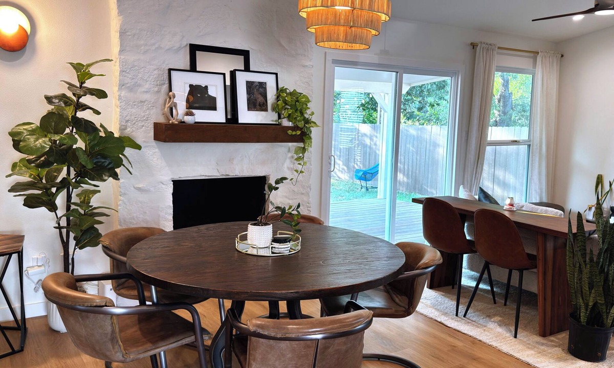 Franklin Park House | Spacious Austin Home + Private Casita, Sleeps 10, Near Downtown