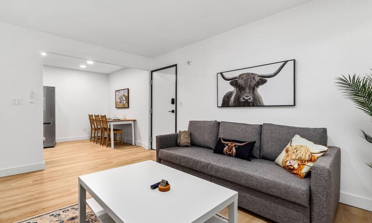 Pueblo Apartment | Spacious DT Pueblo Loft – Crew Ready!