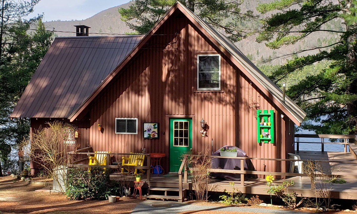 Bridgton House | Spacious Lakefront home on Moose Pond