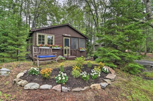 Boothbay Harbor House | 'Sprucewold' Boothbay Harbor Cottage w/Deck