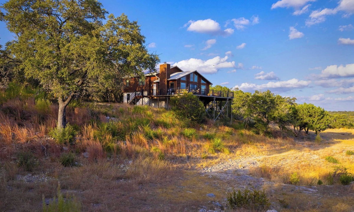 Johnson City House | Stargazers Delight - Perfect Naturist Retreat
