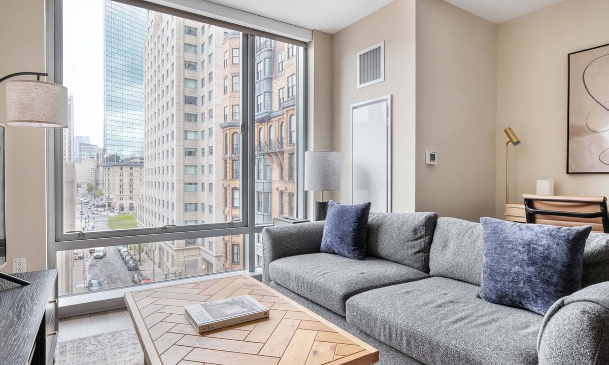 Prudential - St. Botolph Apartment | Stellar Back Bay Studio w/Gym & W/D, nr Restaurants, by Blueground