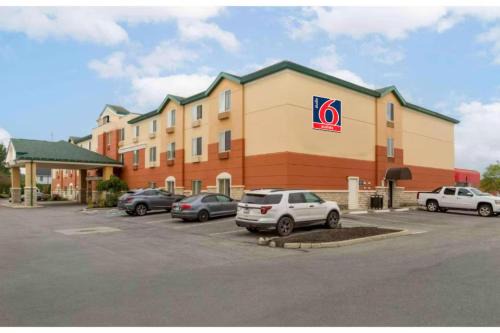 Findlay Hotel | Studio 6 Extended Stay Findlay Tiffin Avenue OH