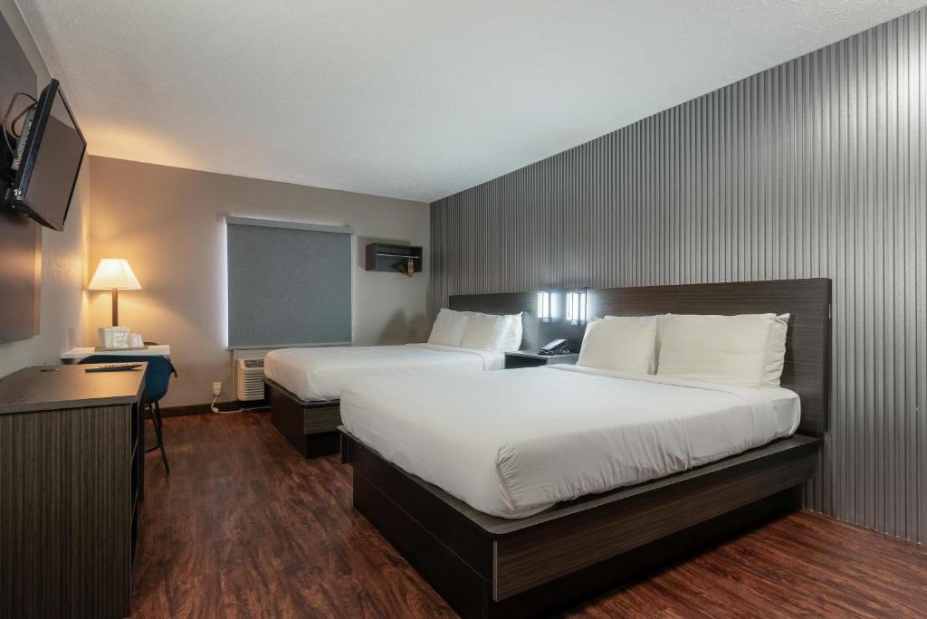 Limon Hotel | Studio 6 Limon, CO I 70