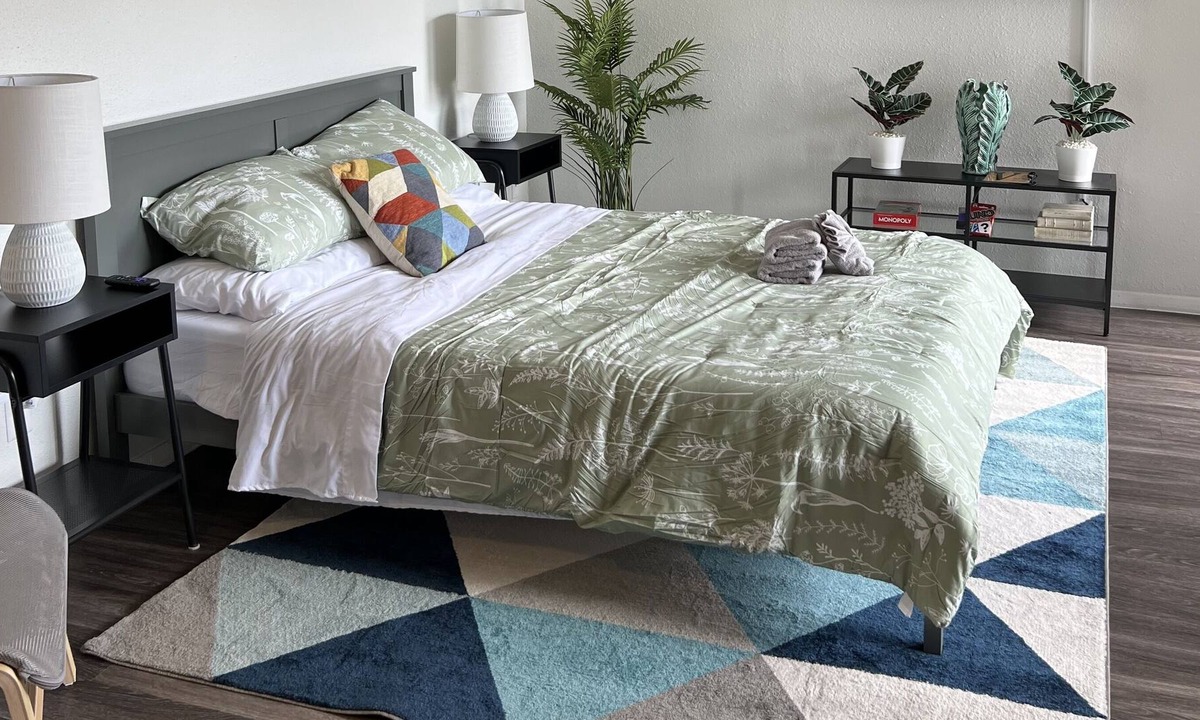 North Austin Civic Association Apartment | Studio in Austin, TX: Gym, Pool, Near Attractions