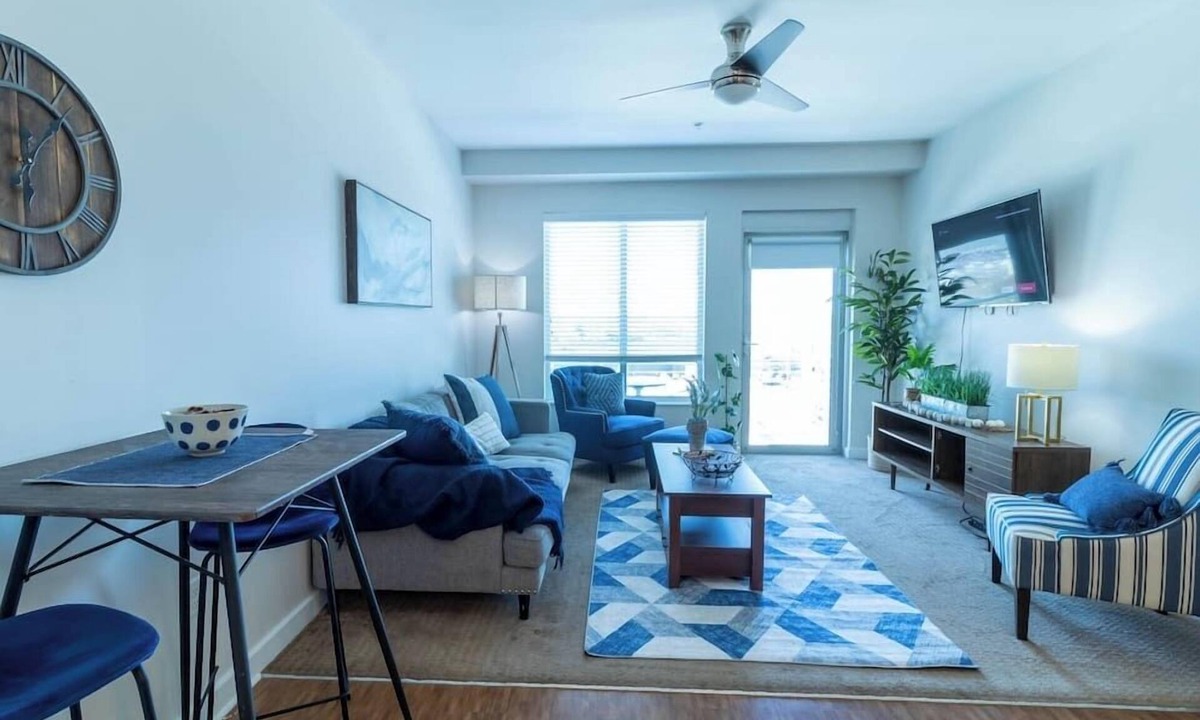 Grandview Heights Condo | Stunning 2-Bed in Grandview