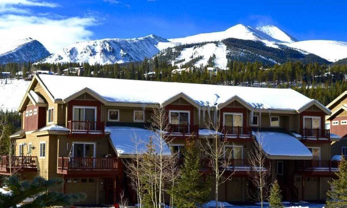 Warrior's Mark House | Stunning, 4-Bedroom Townhouse on South End of Breckenridge- Private Hot Tub!