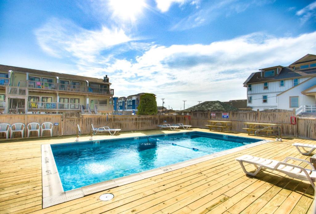 Kill Devil Hills House | SW18 - Seawalk 18