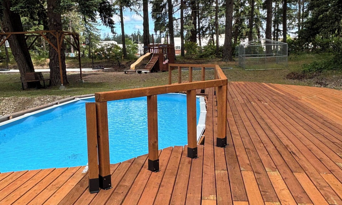Yakima House | Swimming Pool, volleyball court, Pickleball court, basketball court, BBQ Grill