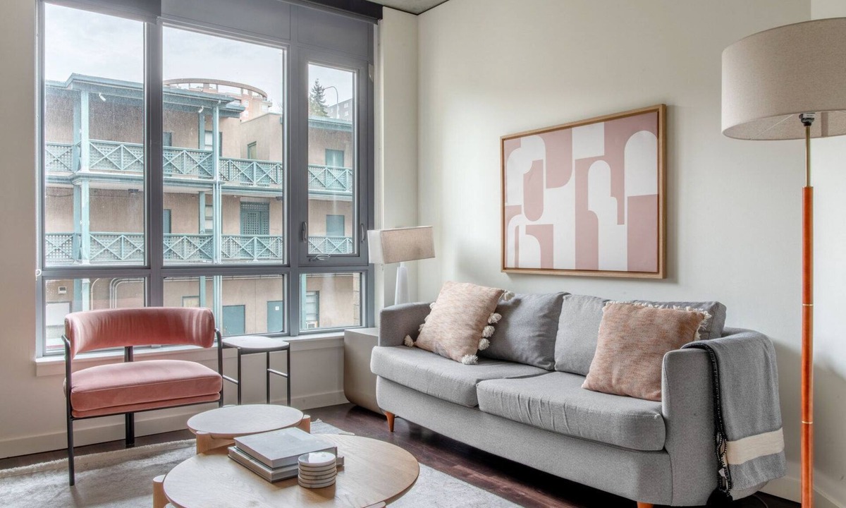 Cascade Apartment | Tasteful South Lake Union 1BR, nr Tech, Bars & Dining, by Blueground