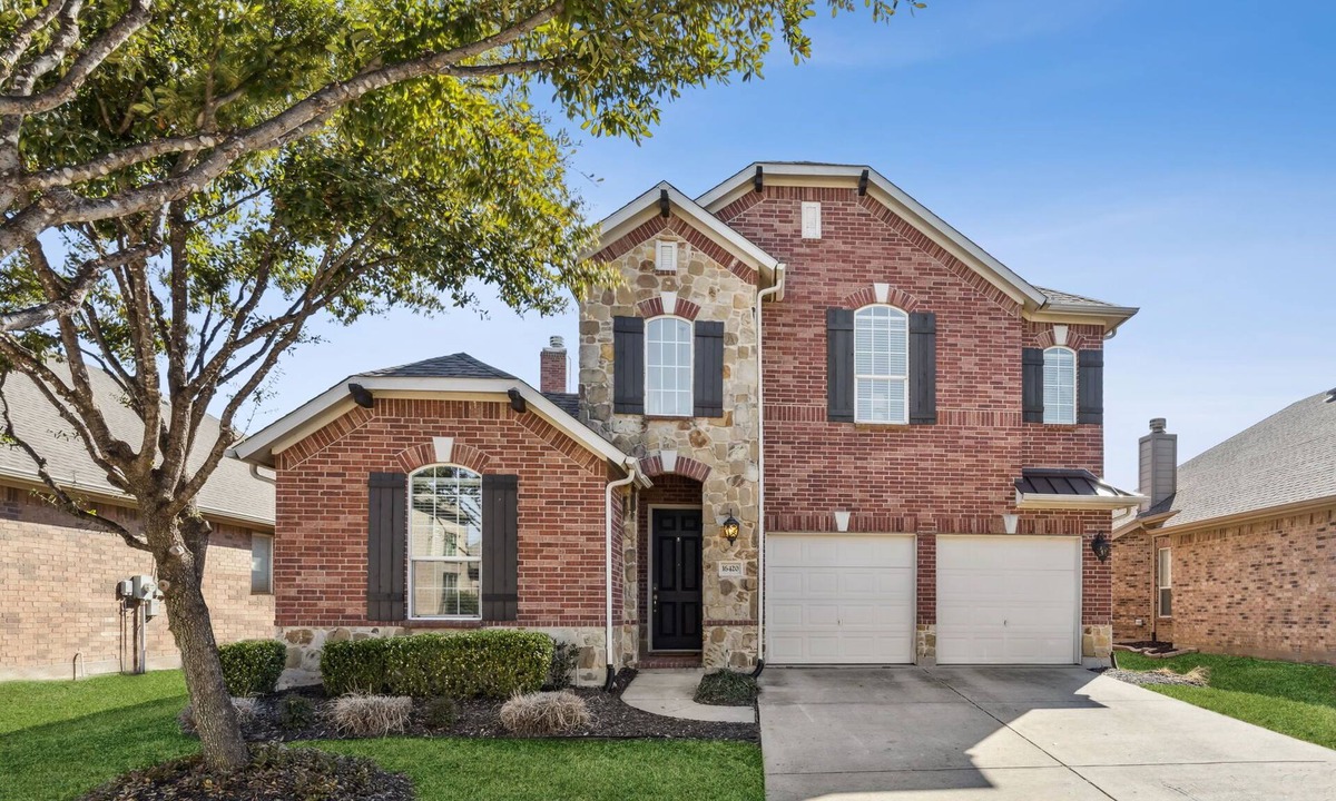 Prosper House | TCH - Spacious 4bd/2.5ba in Prosper with Workspace