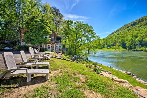 Chattanooga House | Tenn Riverfront Cabin - 10 Mi to Chattanooga