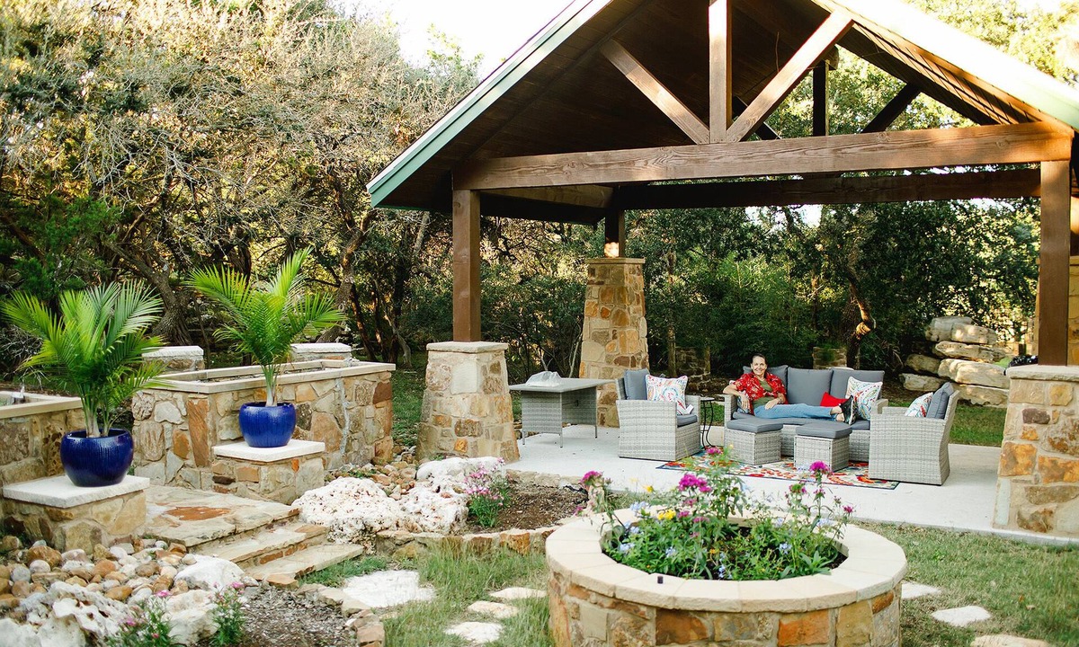 Austin House | Texas Hill Country Hideaway–A Perfect getaway in Dripping Springs!