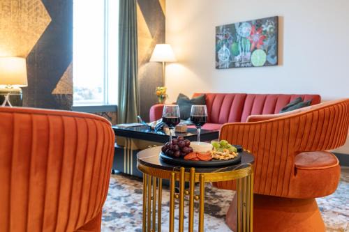 Downtown Apartment | The Francesca - Apt 331